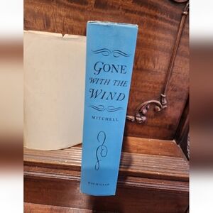 Vintage 1964 Gone with the Wind Book - Hardback
